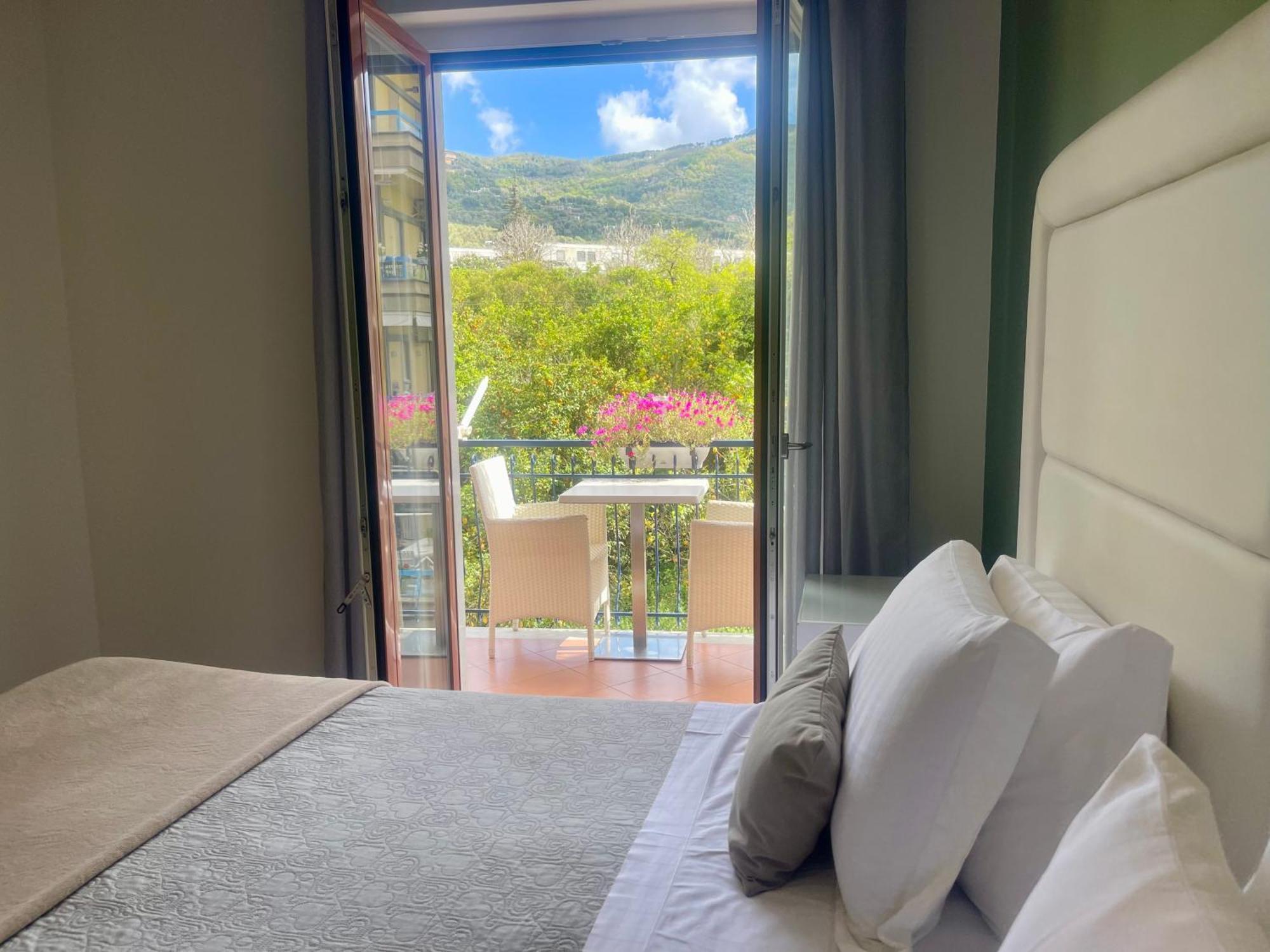 Bougainvillea Relais Сорренто Екстер'єр фото